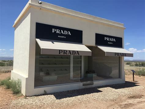 Prada Marfa: cos’è e dove si trova, curiosità della moda 